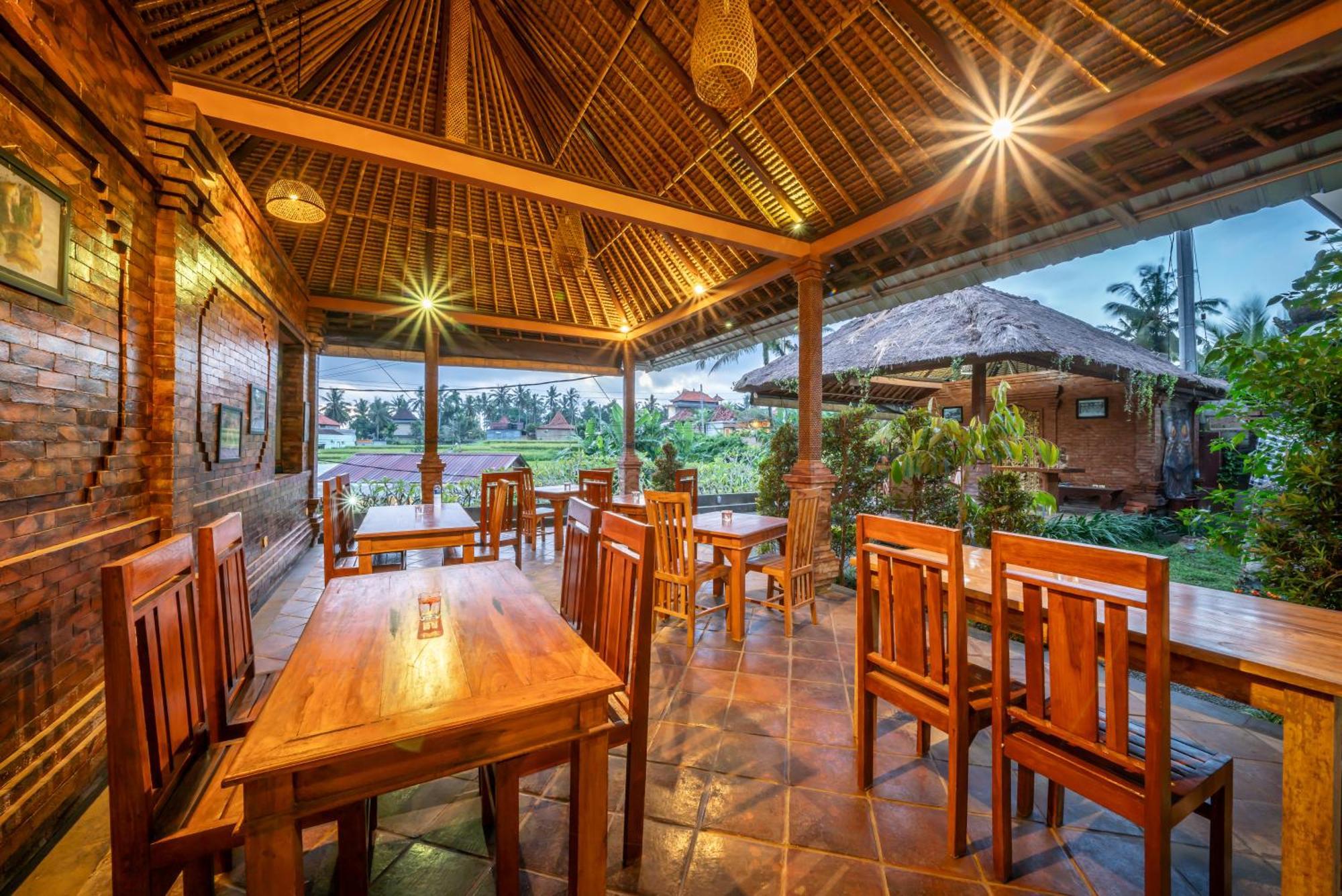 Umah Dangin Guest House Ubud Exterior foto
