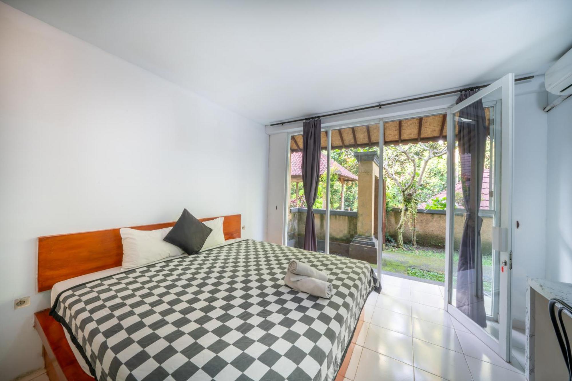 Umah Dangin Guest House Ubud Exterior foto
